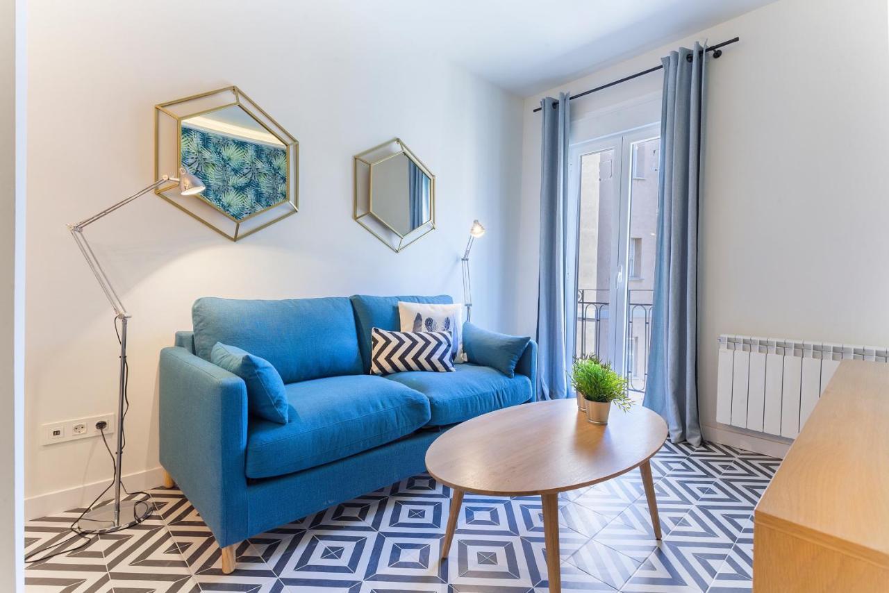 Rio Plaza En Madrid Appartement Buitenkant foto